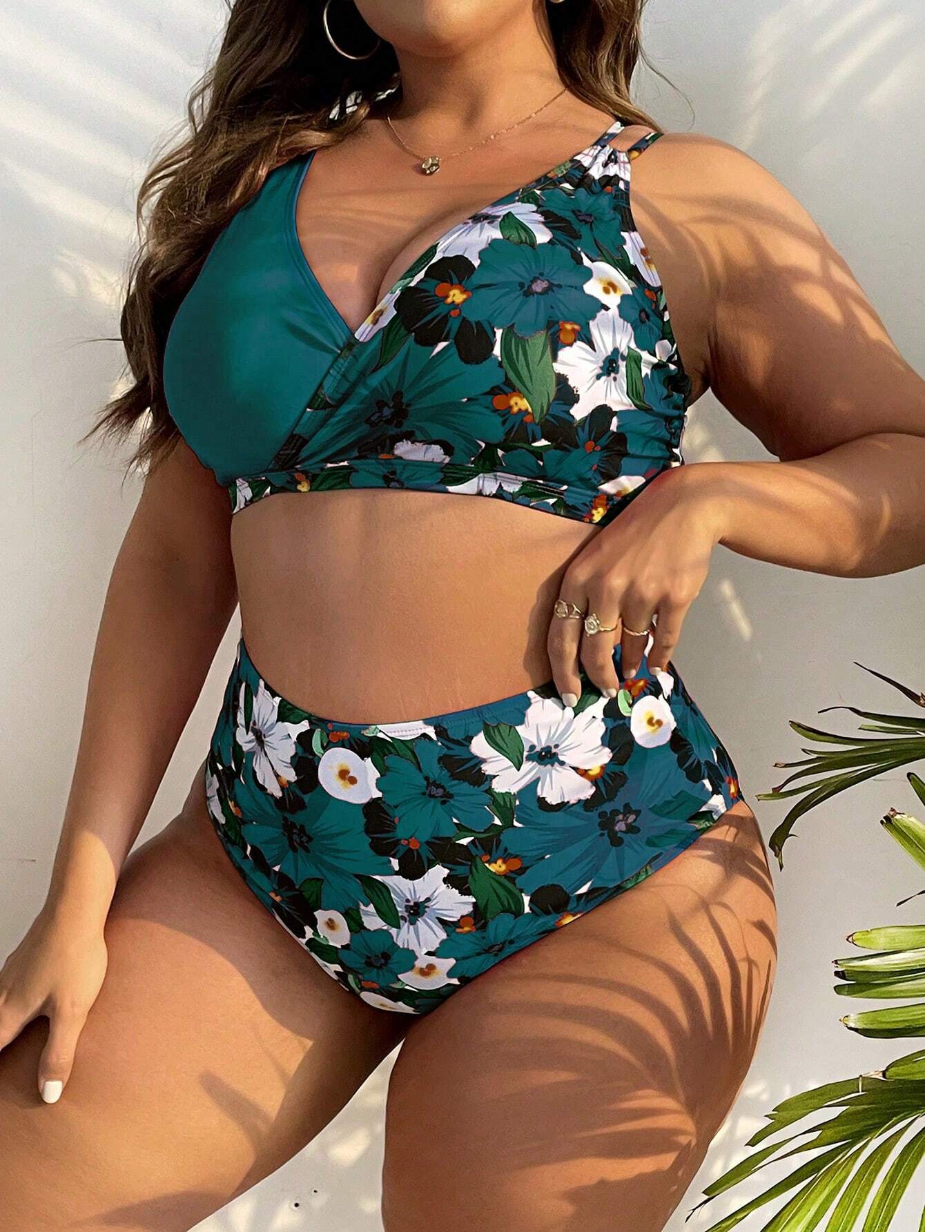 Biquíni Plus Size Floar