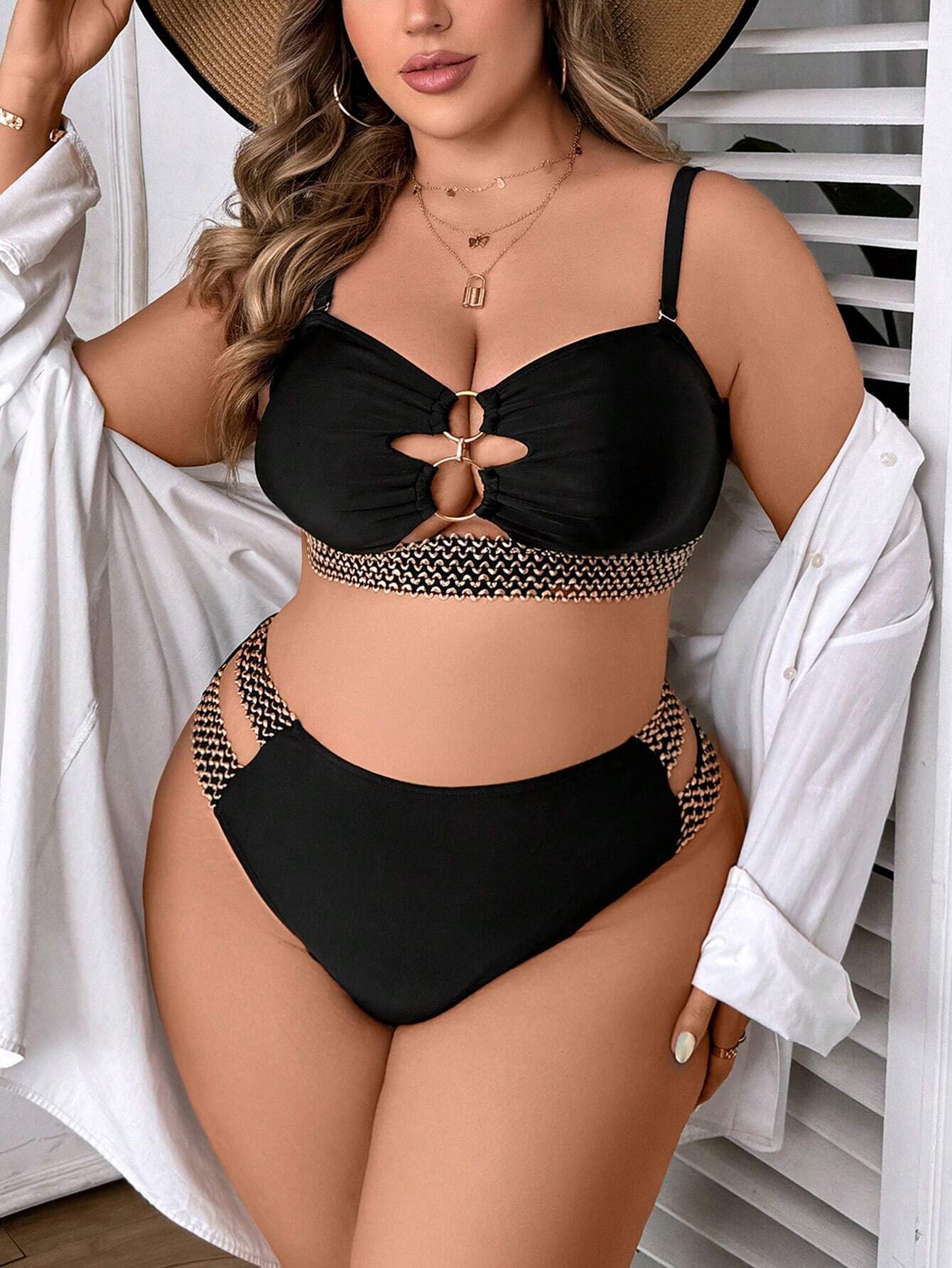 Biquíni Plus Size Dourado