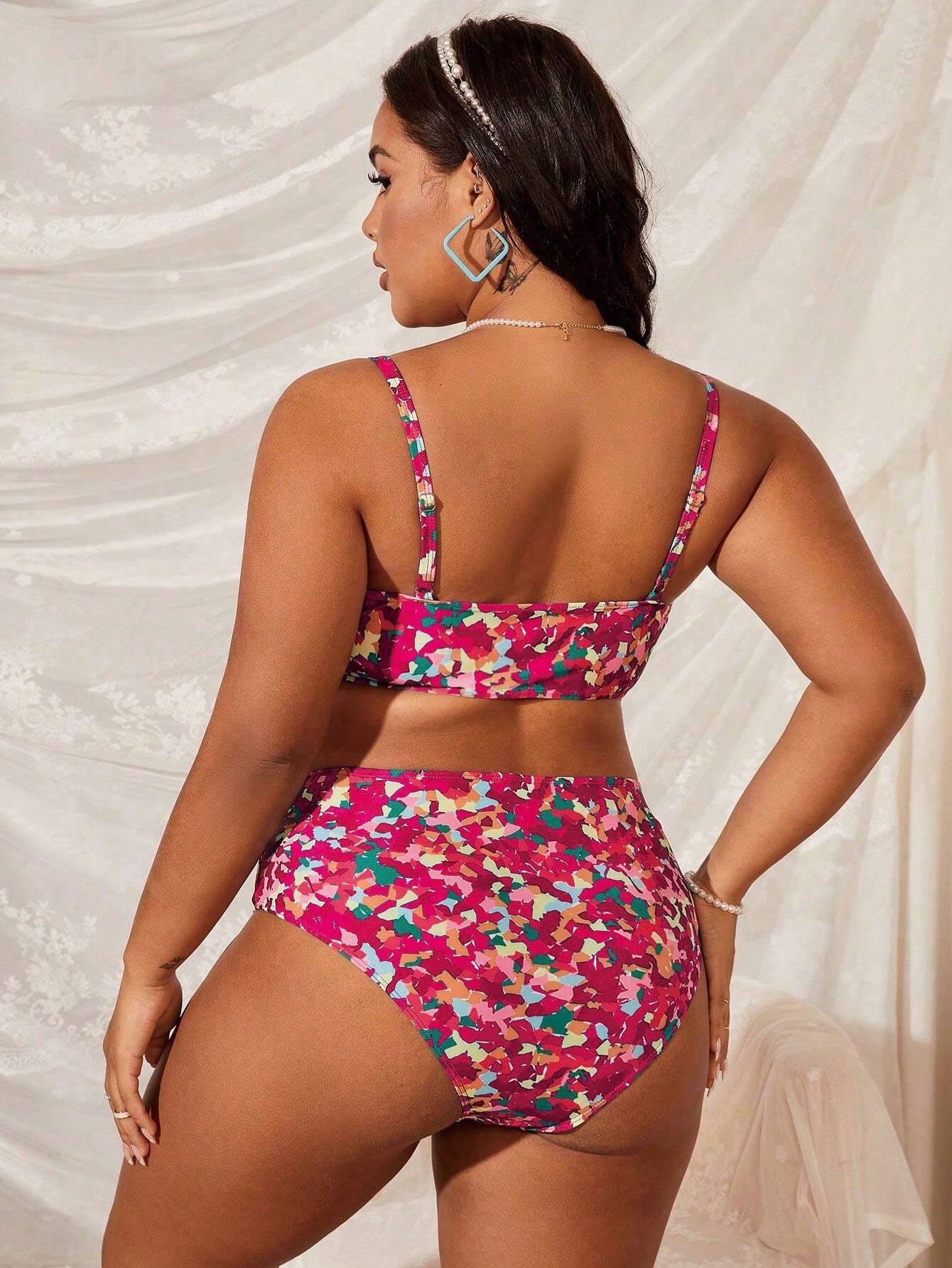 Biquíni Plus Size Floral